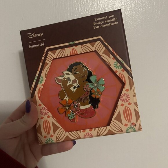 Loungefly Disney Moana and Pua Floral Glitter Limited Edition 1000 Pin NWT - Picture 6 of 11